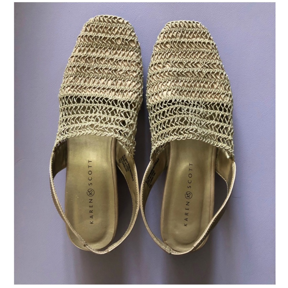 Karen Scott Carolton Flats